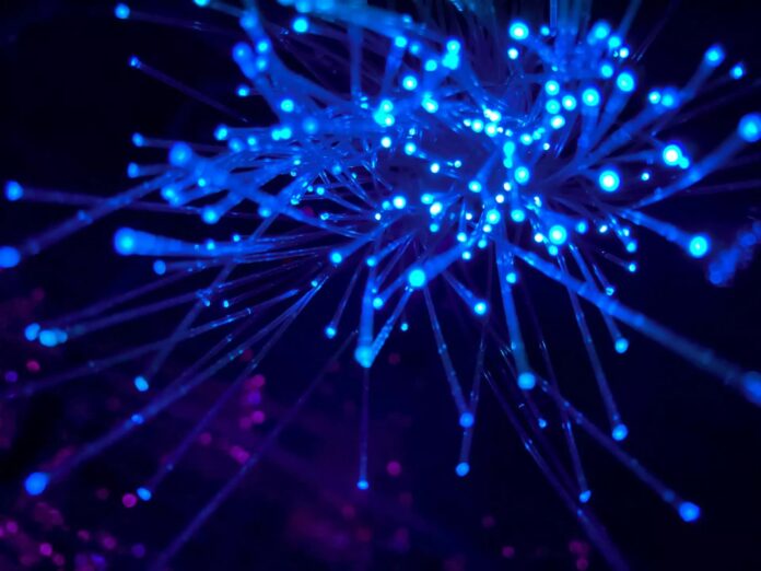 Kioxia new optical PCIe 5.0 SSDs can do 40-meter cable lengths with no performance loss
