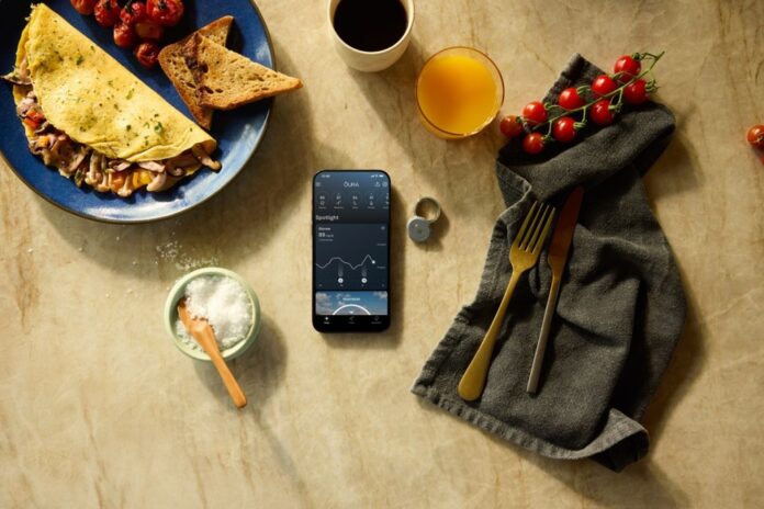 Ōura adds AI-driven meal and glucose tracking features with Stelo by Dexcom