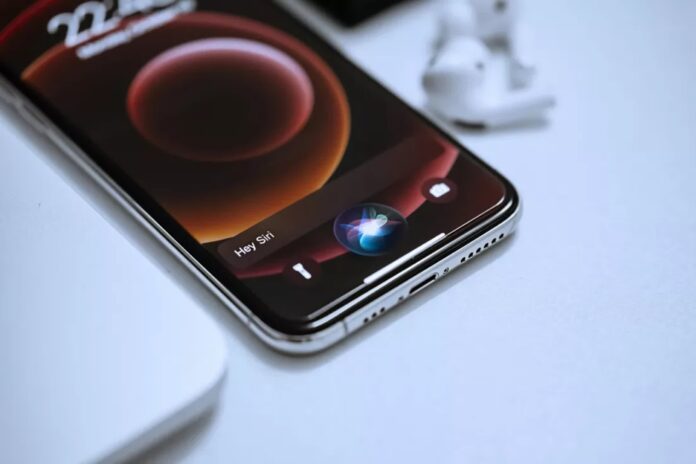 Apple may turn to OpenAI or Anthropic to power struggling Siri AI upgrade
