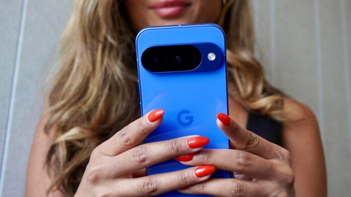 I tested the Google Pixel 10 for a week, and I'm this close from switching from my iPhone